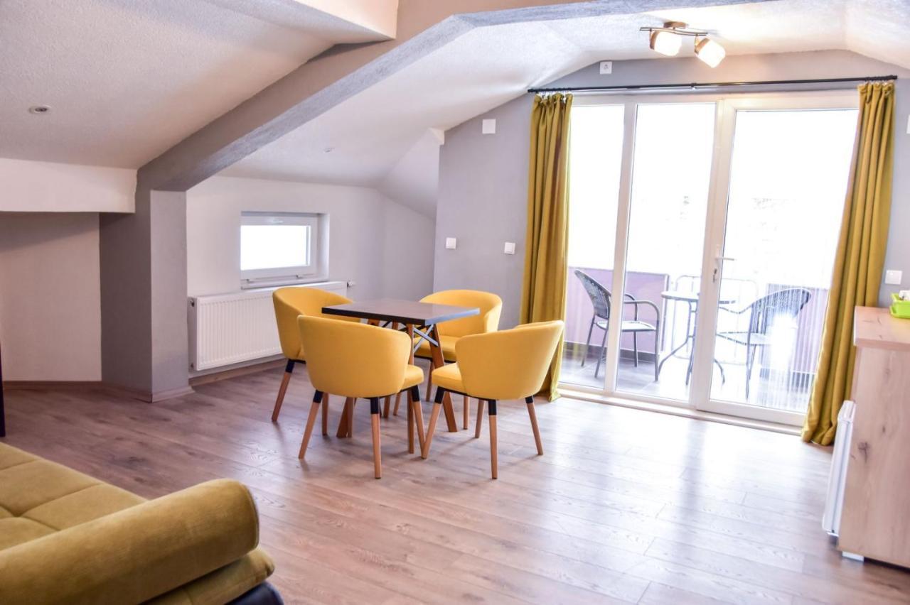Papi Apartments ครูเชโว ภายนอก รูปภาพ