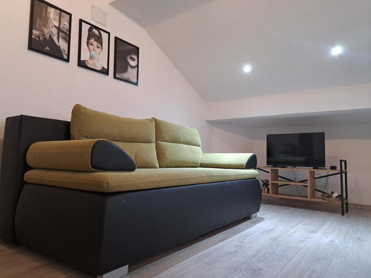 Papi Apartments ครูเชโว ภายนอก รูปภาพ